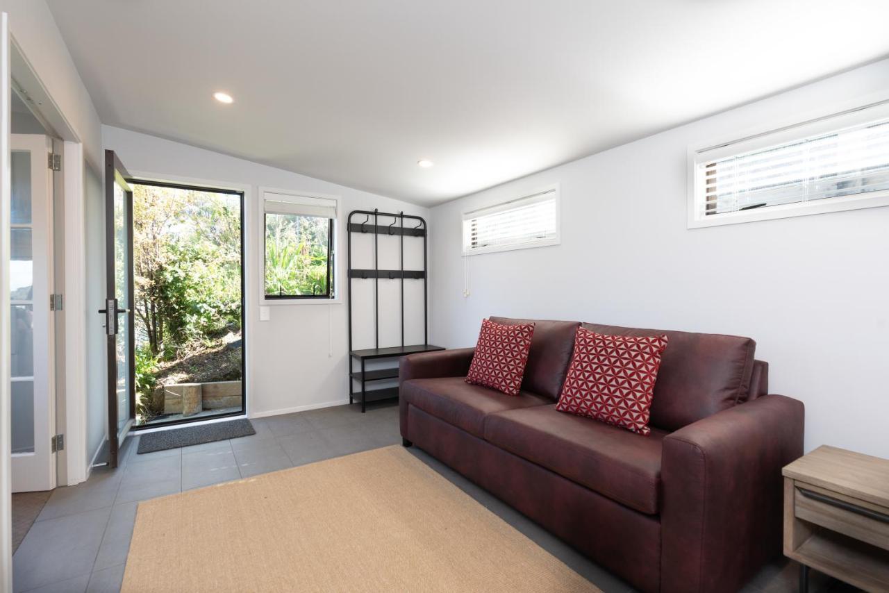 The Tide Watcher - Okiato Holiday Home Opua Exterior photo